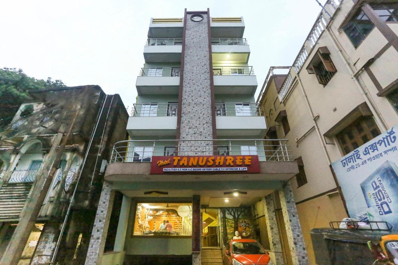 Oyo 60609 Hotel Tanushree Rampurhat Extérieur photo