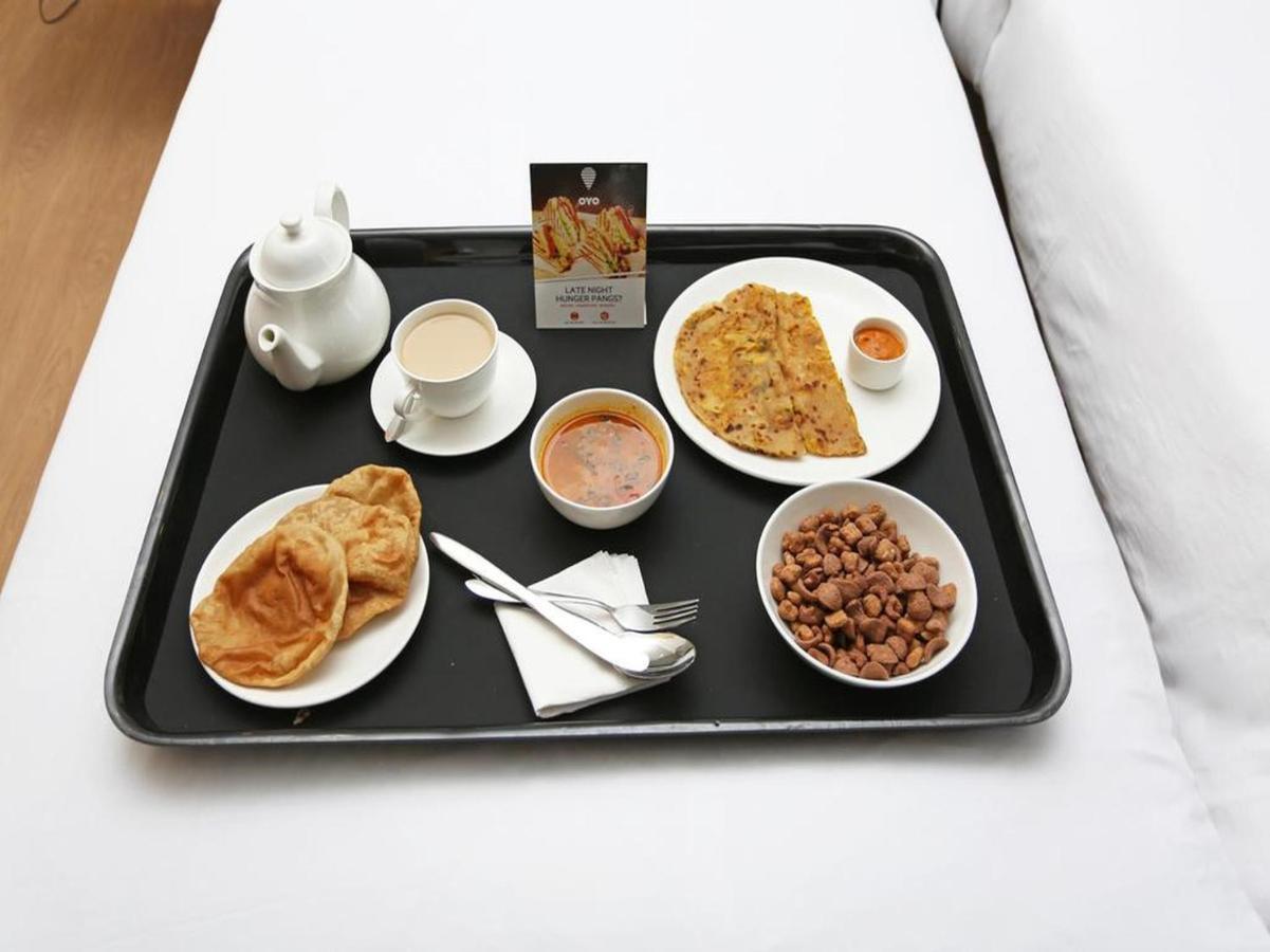 Oyo 60609 Hotel Tanushree Rampurhat Extérieur photo